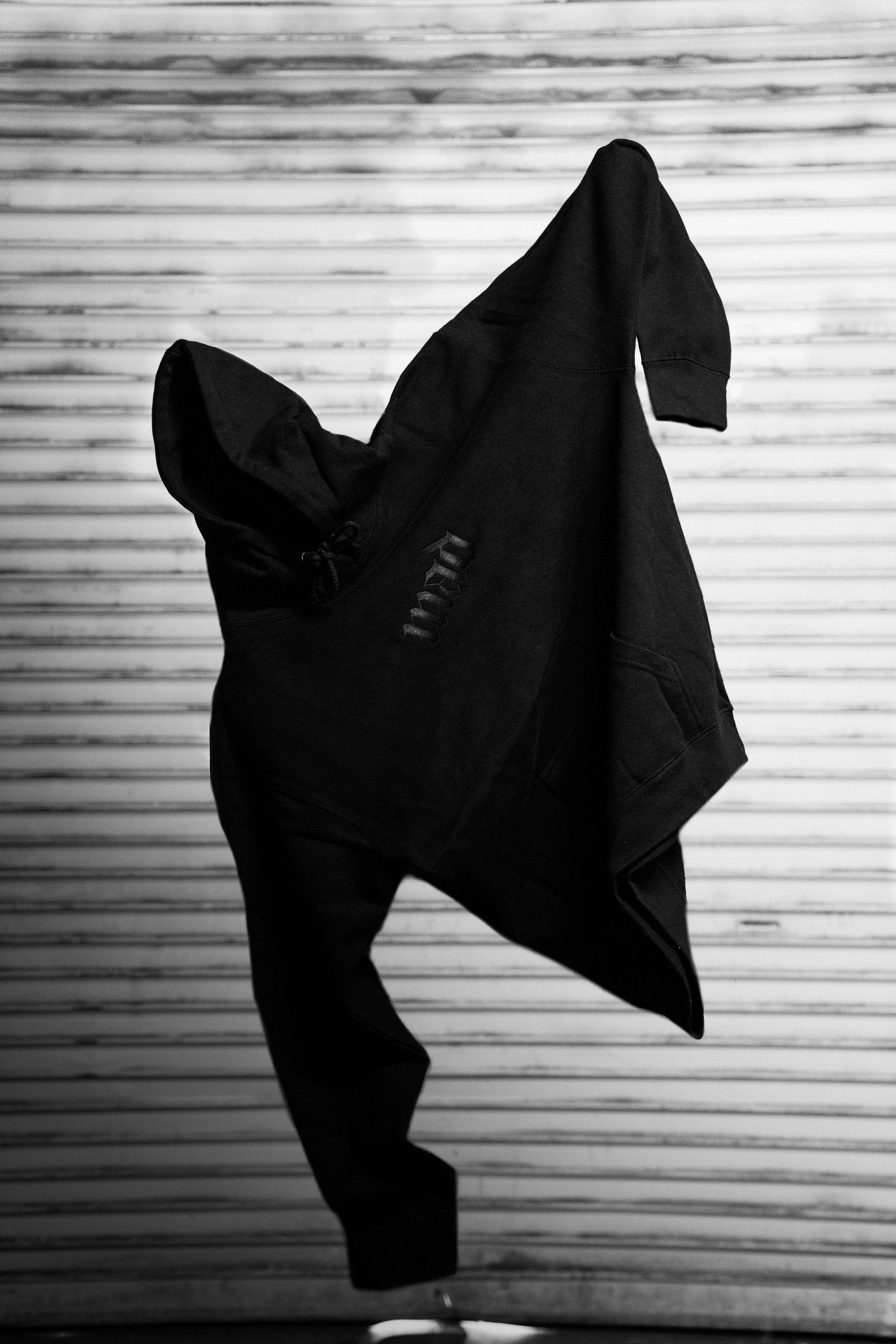 Mad Blackout Hoodie - Mad Charcoal